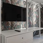 H11 Luxury Centro - Elegante - Casino