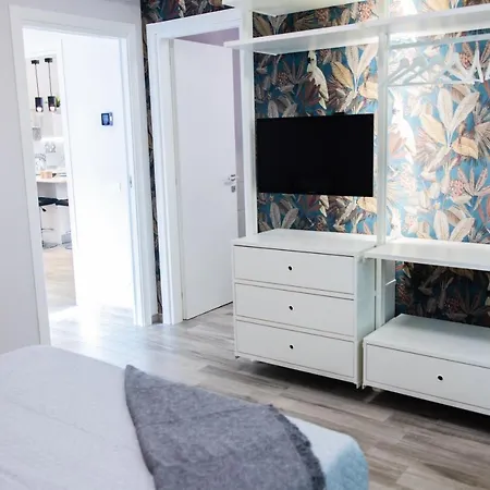 H11 Luxury Centro - Elegante - Casino *