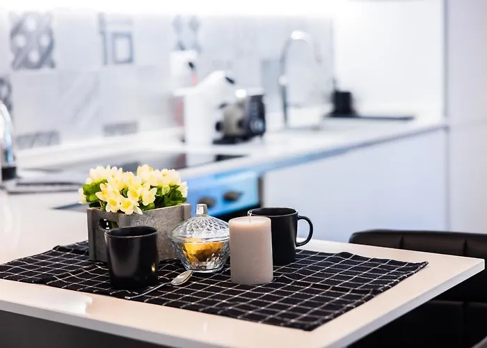 H11 Luxury Centro - Elegante - Casino *