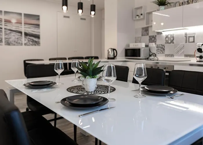 H11 Luxury Centro - Elegante - Casino Lejlighed